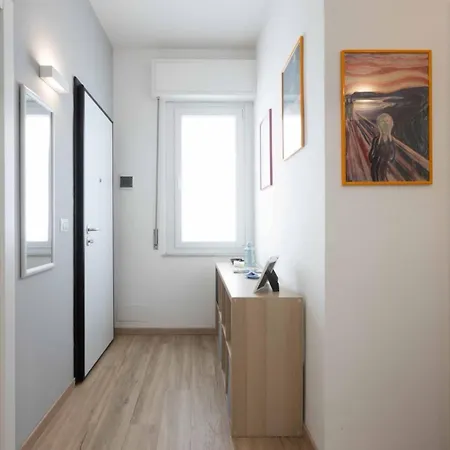La Maison Des Artistes *