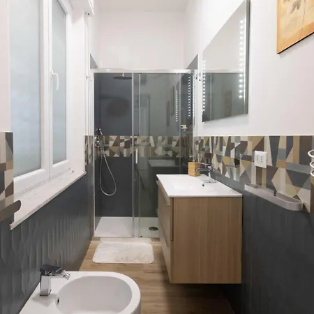 La Maison Des Artistes Holiday home Catania